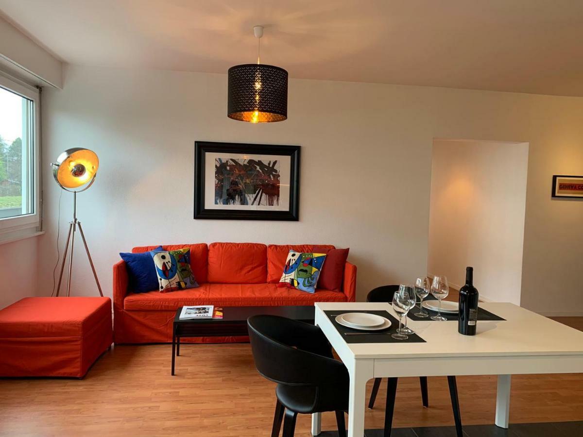 Апартаменты Geneva Cosy Экстерьер фото